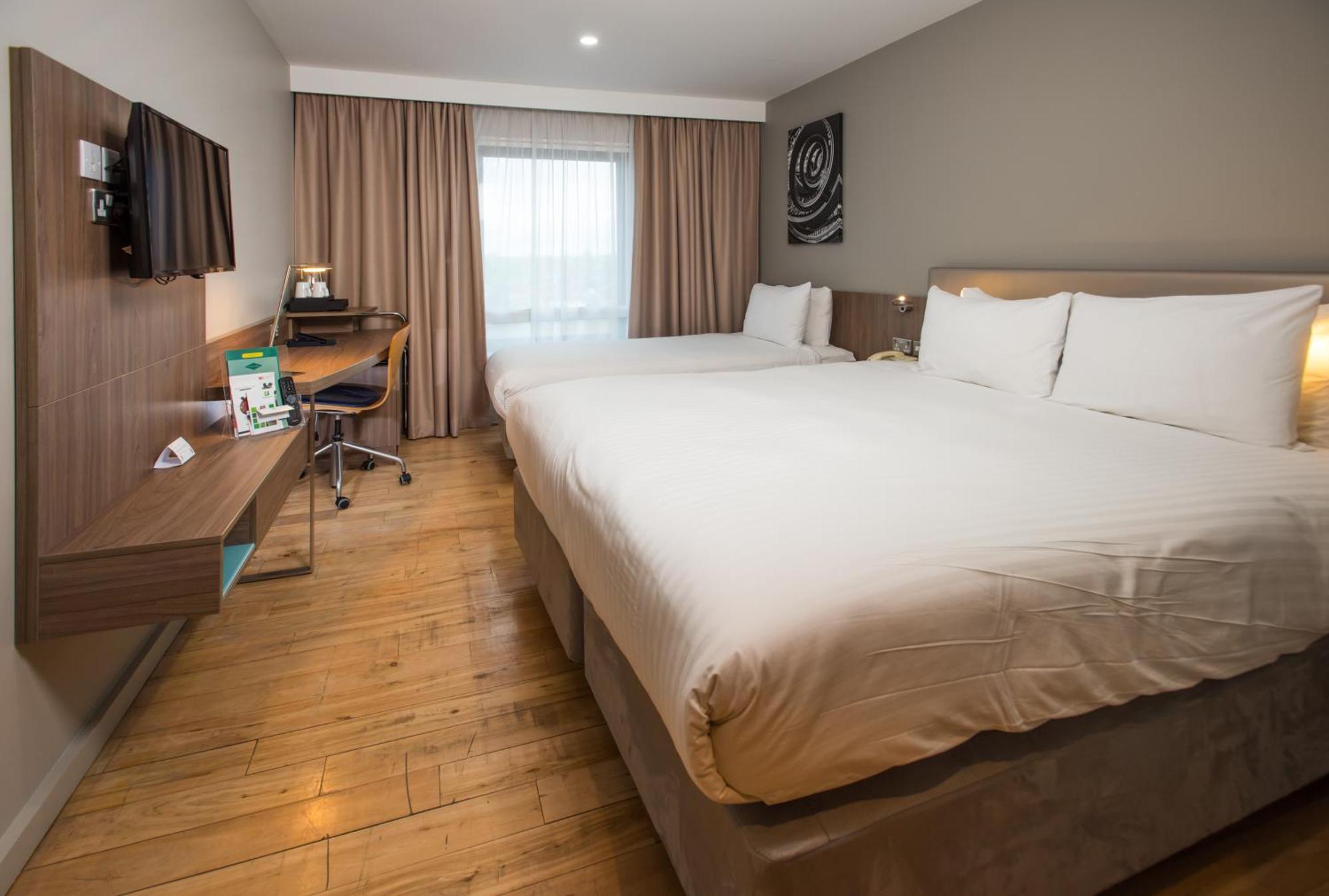 Habitación Estándar con cama doble e individual